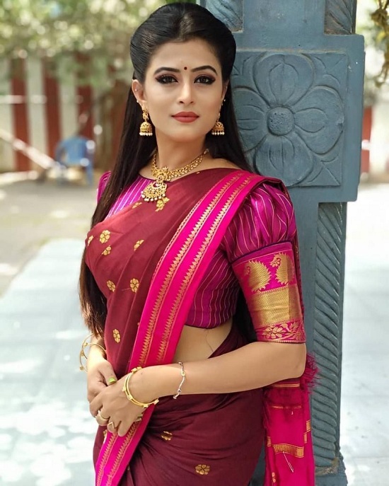 beautiful-saree-captions-for-instagram